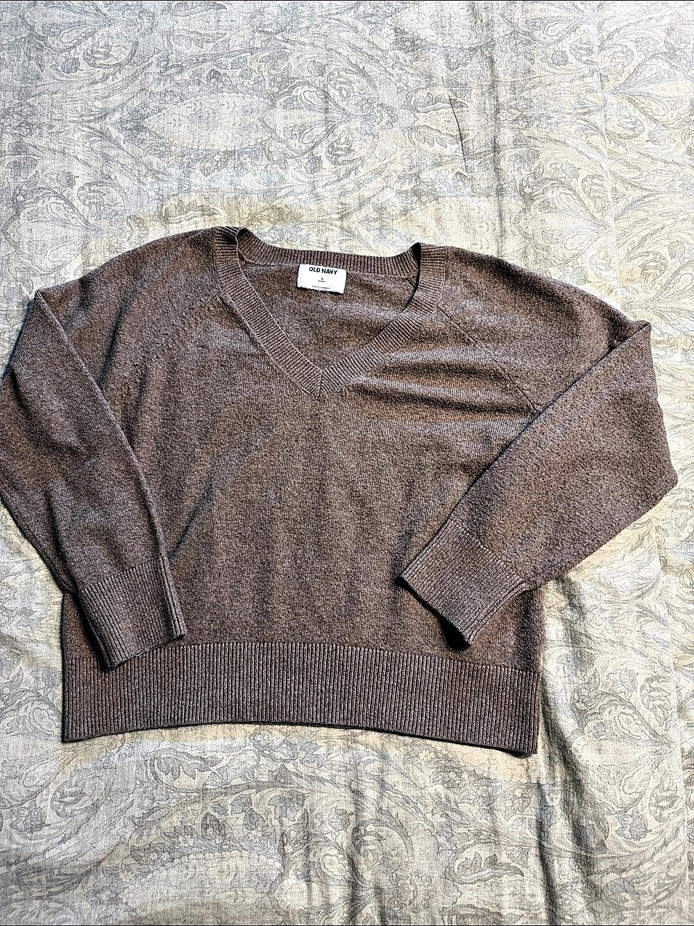 Old Navy Brown Crewneck Sweater Size Medium Like New